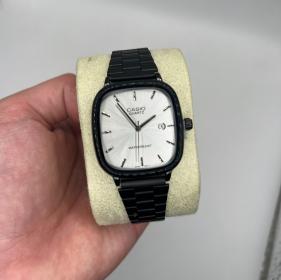 Casio Vintage Watch - black white 